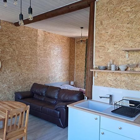 Aparthotel Kilometre 99 Pont-Sur-Yonne Exterior foto