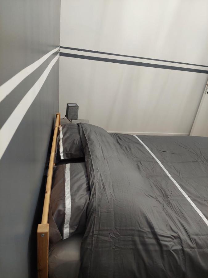 Aparthotel Kilometre 99 Pont-Sur-Yonne Exterior foto